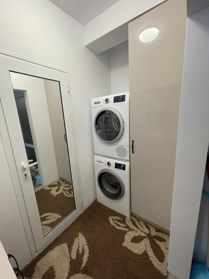 Dety'S Apartment Burgas City Exterior foto